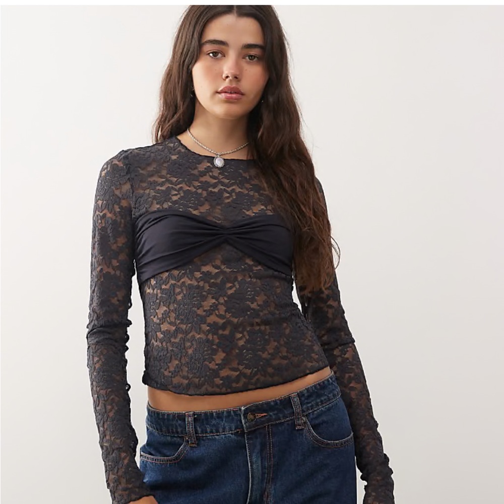 Lioness lace top